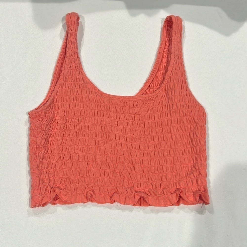 Garage top. Size p/s. NWOT